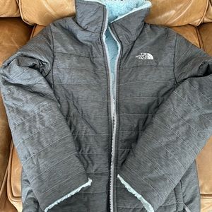 EUC Like new North Face Reversible Jacket